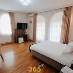 Hotel 365 Dos Manos Brcko