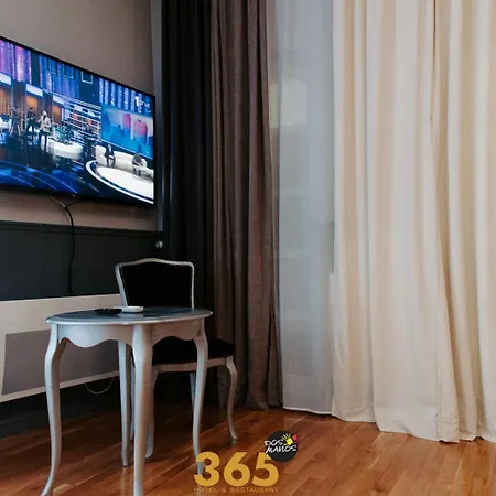ホテル 365 Dos Manos