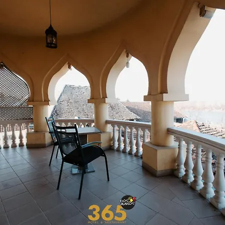 ホテル 365 Dos Manos 3*